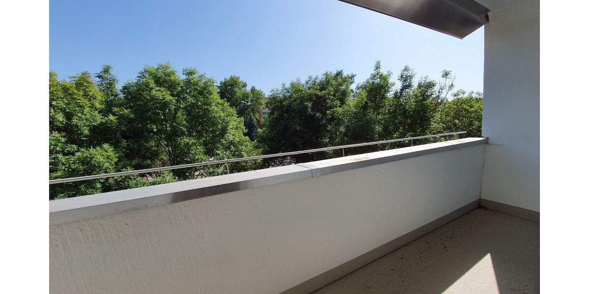 Etagenwohnung Zwickau Eckersbach - 2 Zimmer, 57 m&sup2;, 342&euro; | Angebot:25733948