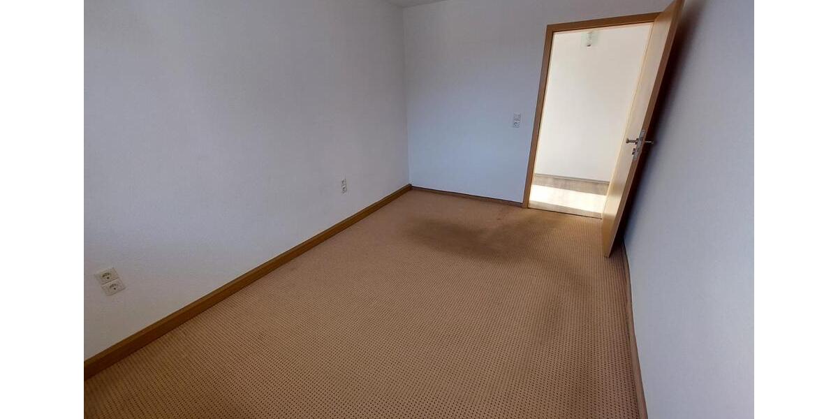 Etagenwohnung Limbach-Oberfrohna Oberfrohna - 2 Zimmer, 55 m&sup2;, 319&euro; | Angebot:24836331