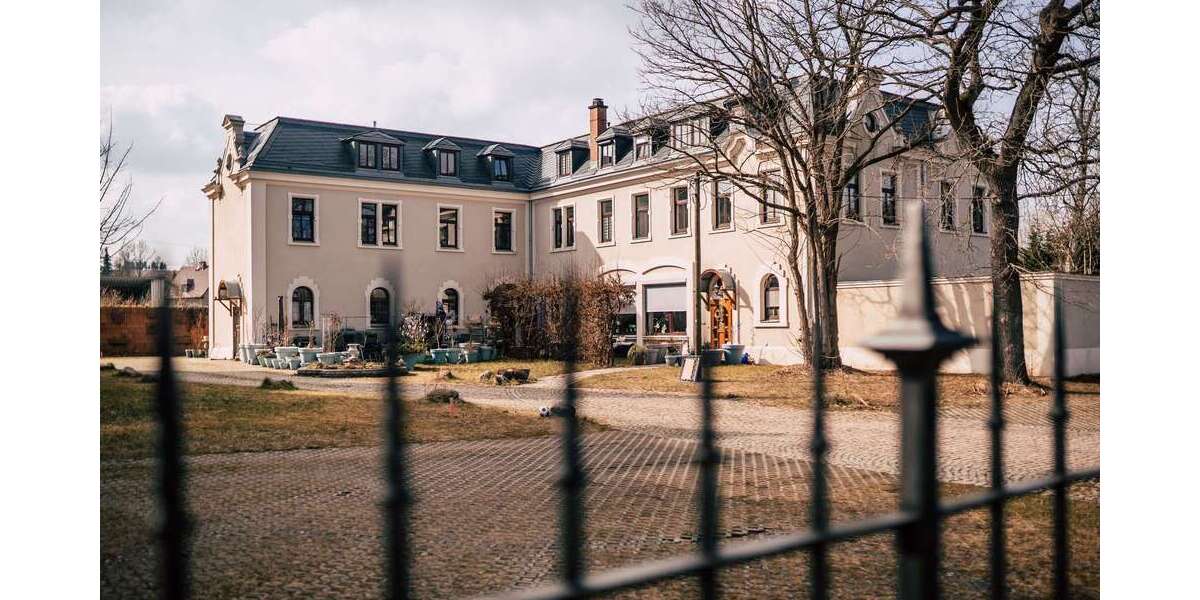 Etagenwohnung Zwickau Crossen - 2 Zimmer, 80 m&sup2;, 520&euro; | Angebot:23796051