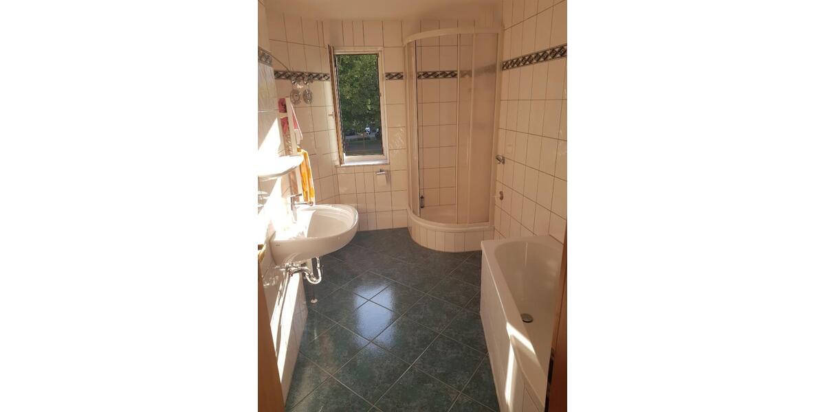 Etagenwohnung Zwickau Zwickau-Nord - 2 Zimmer, 59 m&sup2;, 379&euro; | Angebot:25144979