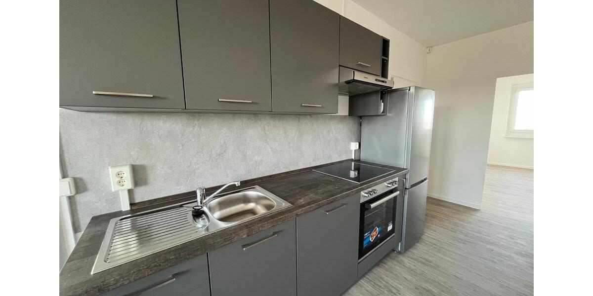 Etagenwohnung Zwickau Neuplanitz - 4 Zimmer, 71 m&sup2;, 385&euro; | Angebot:22043036