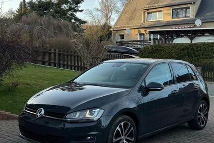 VW Golf 129.887 km 9.950 &euro; Reichenbach 08468