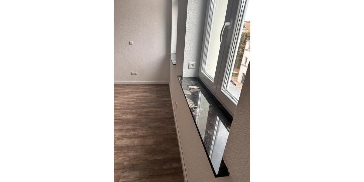 Etagenwohnung Meerane - 2 Zimmer, 89 m&sup2;, 668&euro; | Angebot:25381772