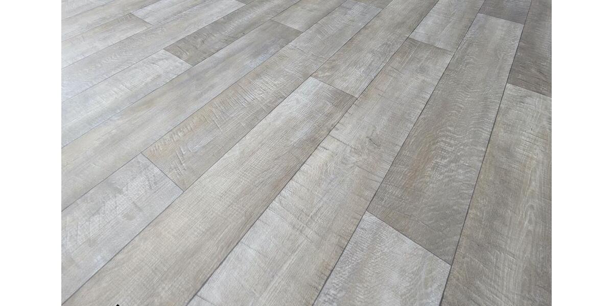 Etagenwohnung Limbach-Oberfrohna Oberfrohna - 2 Zimmer, 46 m&sup2;, 327&euro; | Angebot:25945640