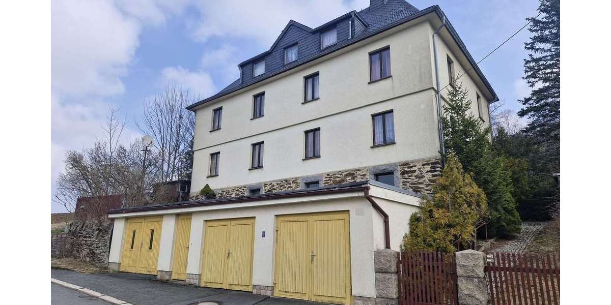 Einfamilienhaus Zschorlau - 15 Zimmer, 245 m&sup2;, 75.000&euro; | Angebot:19971790