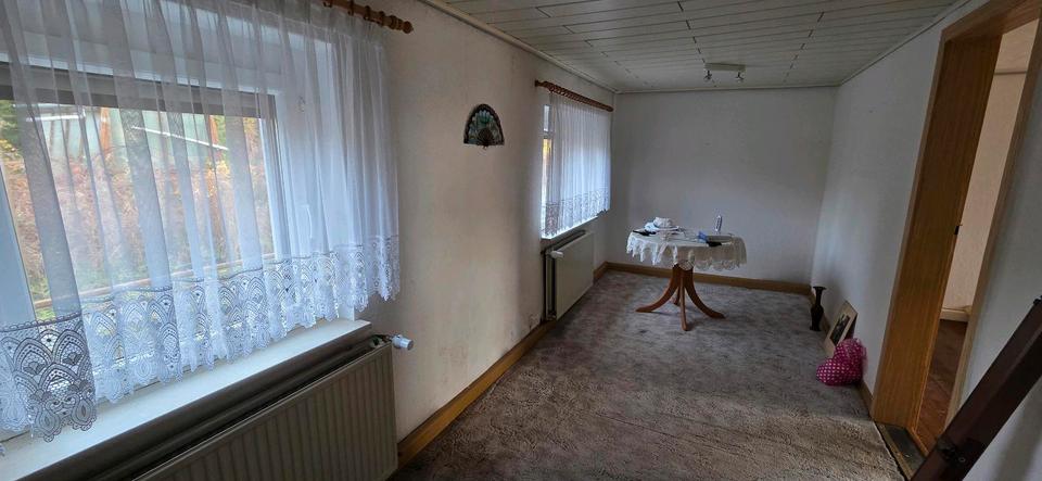Reihenhaus Werdau - 2 Zimmer, 60 m&sup2;, 84.000&euro; | Angebot:25256705