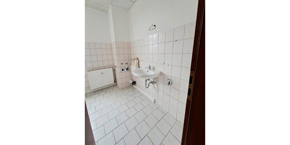 Etagenwohnung Gößnitz - 2 Zimmer, 58 m&sup2;, 450&euro; | Angebot:25807874