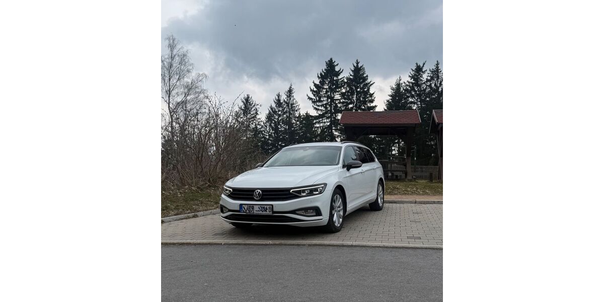 VW Passat 128.700 km 22.000 &euro; Grünhain-Beierfeld 08344
