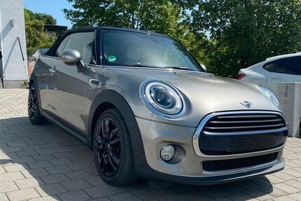 Mini Cooper Cabrio 56.000 km 15.990 &euro; Pöhl 08543