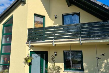 Haus Oberlungwitz - 7 Zimmer, 155 m&sup2;, 399.000&euro; | Angebot:23503582