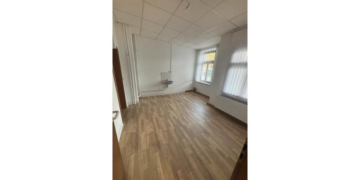Etagenwohnung Gornsdorf - 2 Zimmer, 40 m&sup2;, 340&euro; | Angebot:23791707