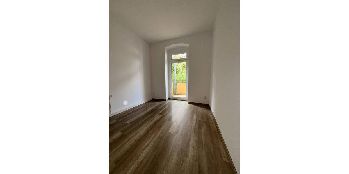 Etagenwohnung Zwickau Pölbitz - 3 Zimmer, 72 m&sup2;, 76.900&euro; | Angebot:26641903