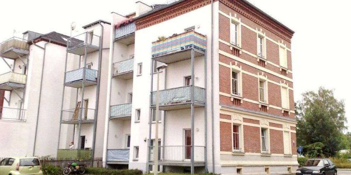 Schöne 2 Zimmerwohnung mit Balkon und Einbauküche in Zwickau - Etagenwohnung Zwickau | Angebot:27188366