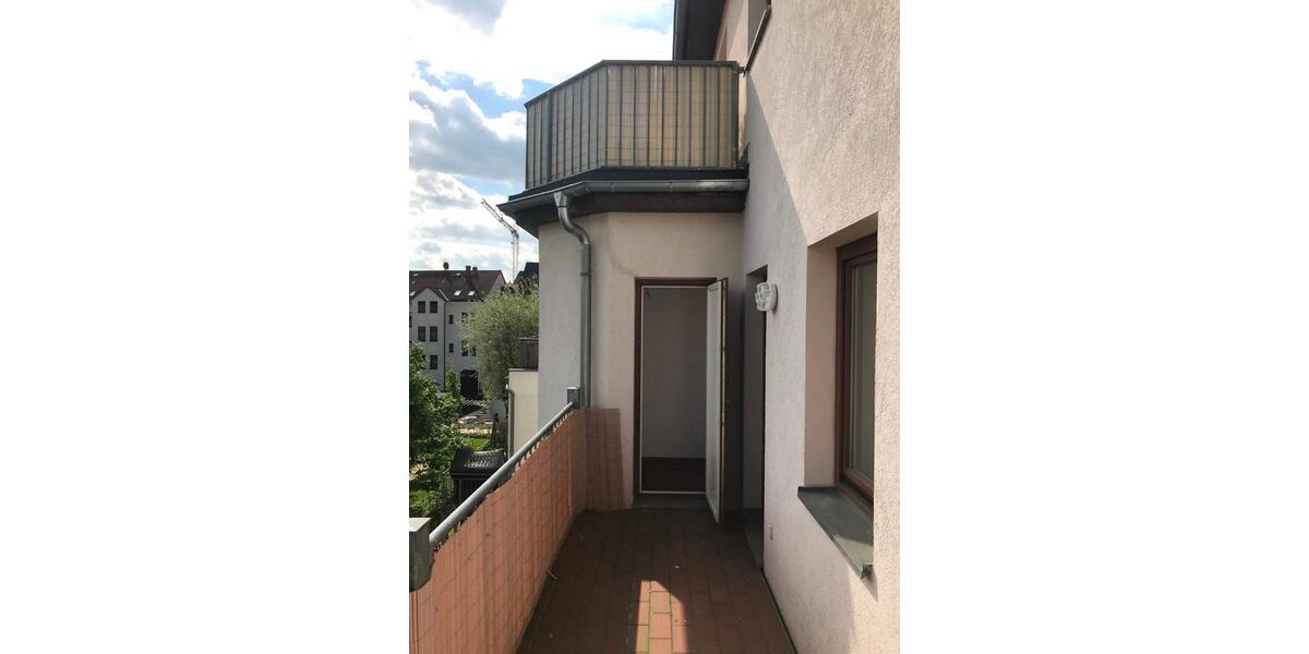 Etagenwohnung Zwickau - 2 Zimmer, 55 m&sup2;, 370&euro; | Angebot:24878691