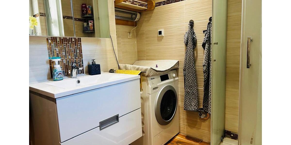 Etagenwohnung Greiz - 3 Zimmer, 69 m&sup2;, 610&euro; | Angebot:24876854