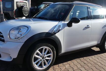 Mini Cooper Countryman 63.500 km 11.990 &euro; Schneeberg 08289