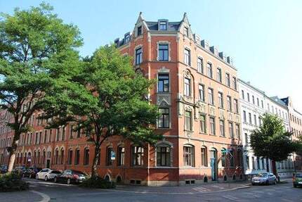 Wohnung Zwickau Innenstadt - 2 Zimmer, 81 m&sup2;, 400&euro; | Angebot:25776566