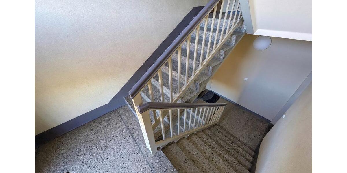 Etagenwohnung Limbach-Oberfrohna Oberfrohna - 2 Zimmer, 49 m&sup2;, 331&euro; | Angebot:25945663