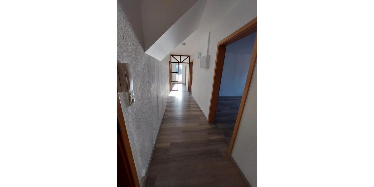 Etagenwohnung Limbach-Oberfrohna Oberfrohna - 2 Zimmer, 55 m&sup2;, 319&euro; | Angebot:24836331