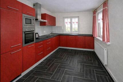 Wohnung Lugau/Erzgebirge Erzgebirge - 9 Zimmer, 150 m&sup2;, 900&euro; | Angebot:25932853