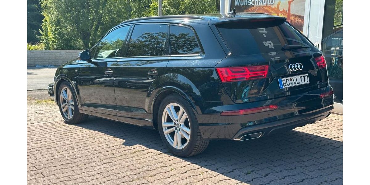 Audi Q7 131.221 km 37.000 &euro; Zwickau 08056