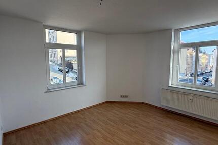 Wohnung Reichenbach im Vogtland - 3 Zimmer, 57 m&sup2;, 285&euro; | Angebot:24836330