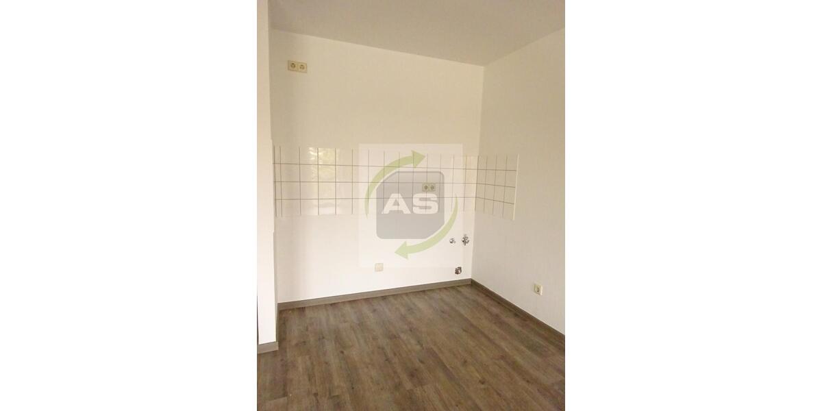 Etagenwohnung Zwickau - 2 Zimmer, 69 m&sup2;, 380&euro; | Angebot:25887100