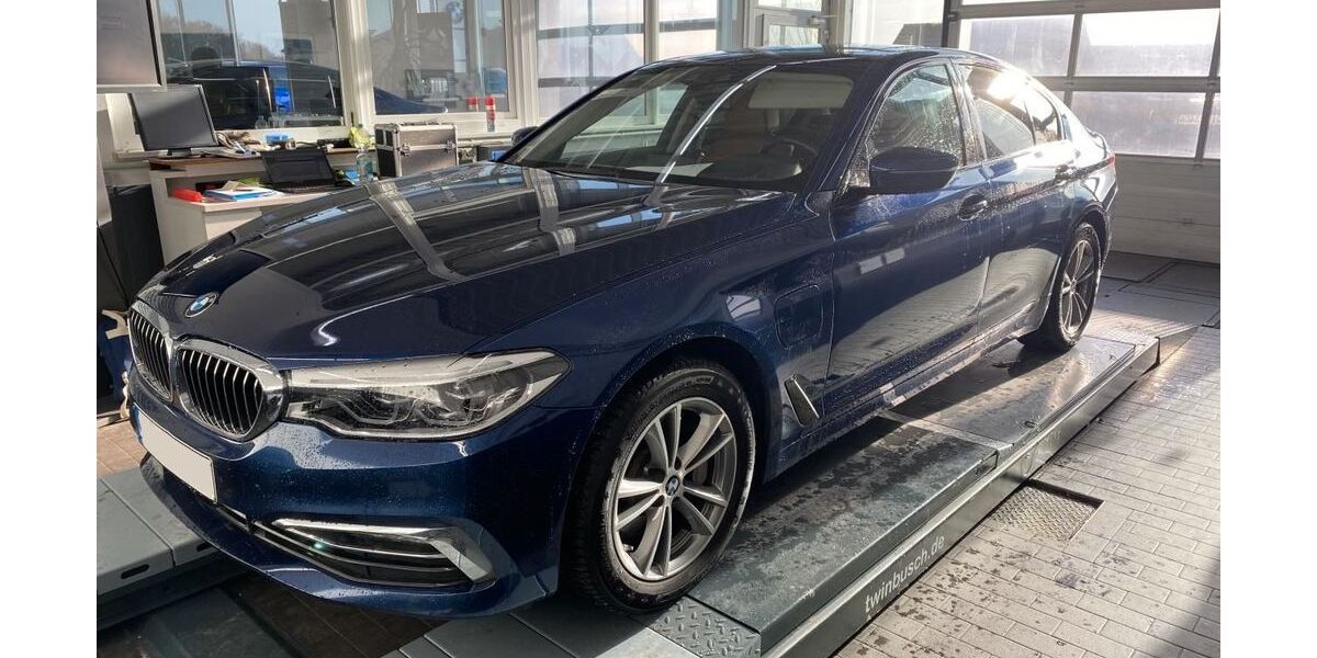 BMW 530 321.656 km 15.000 &euro; Zwickau 08060