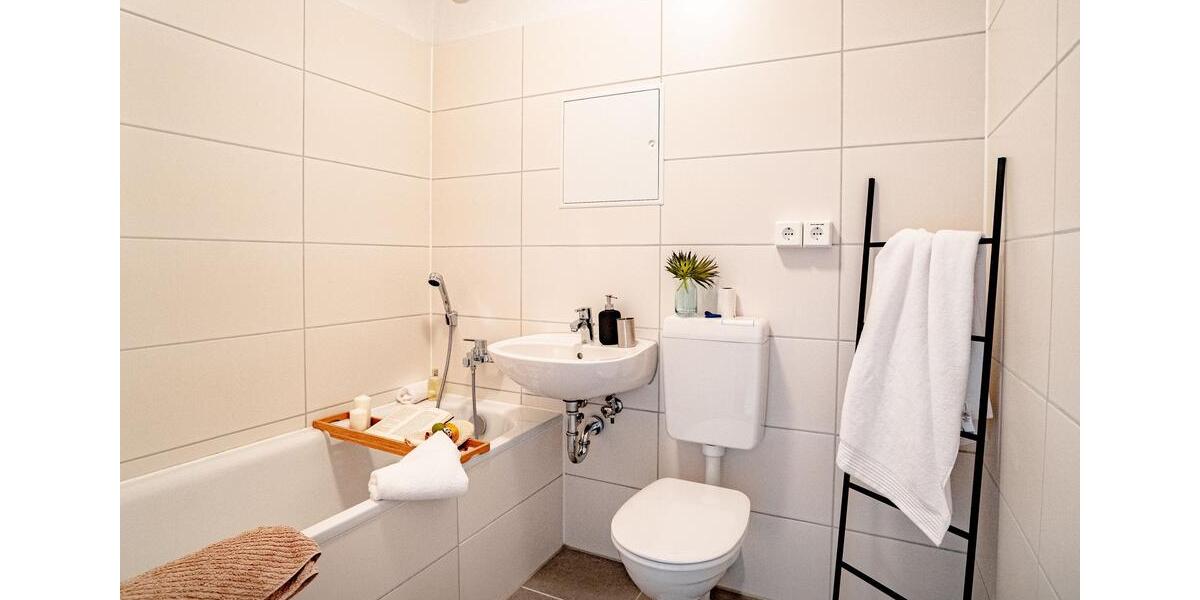 Erdgeschoßwohnung Crimmitschau - 1 Zimmer, 30 m&sup2;, 178&euro; | Angebot:25919812