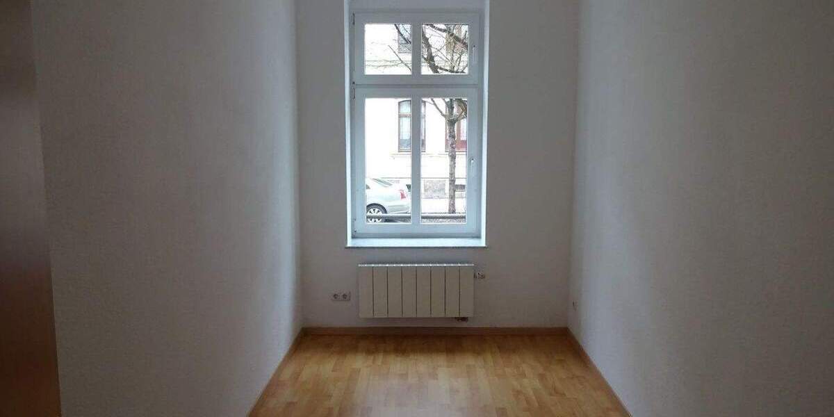 Etagenwohnung Zwickau Innenstadt - 2 Zimmer, 46 m&sup2;, 278&euro; | Angebot:25707549