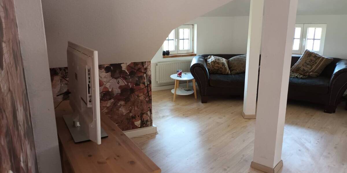 Etagenwohnung Auerbach - 2 Zimmer, 58 m&sup2;, 261&euro; | Angebot:25697806