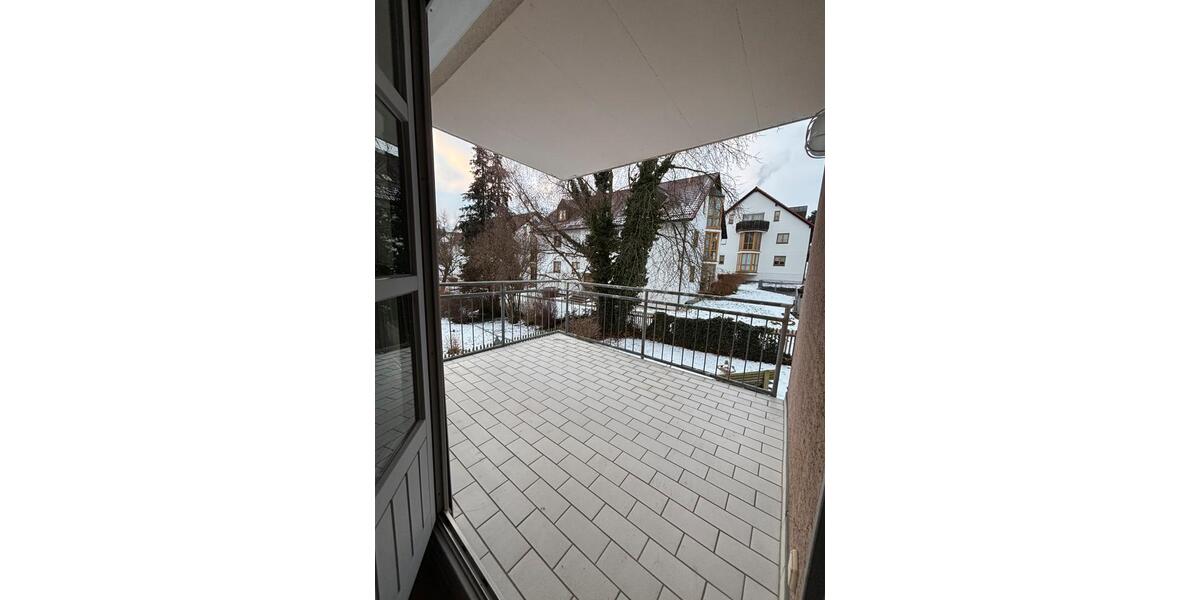 Erdgeschoßwohnung Meerane - 2 Zimmer, 40 m&sup2;, 280&euro; | Angebot:23371228