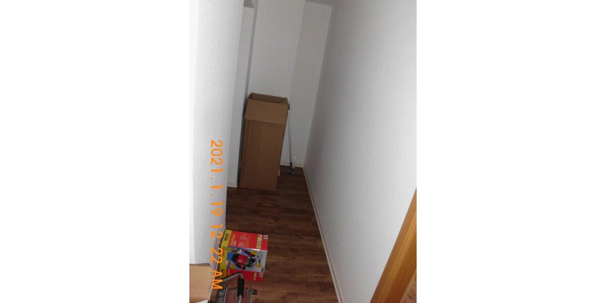 Etagenwohnung Hohenstein-Ernstthal Ernstthal - 4 Zimmer, 74 m&sup2;, 380&euro; | Angebot:17816920