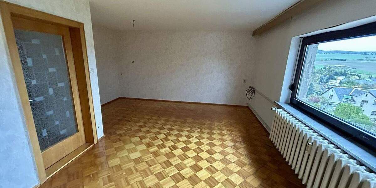 Einfamilienhaus Rodewisch - 1 Zimmer, 220 m&sup2;, 249.000&euro; | Angebot:25662114