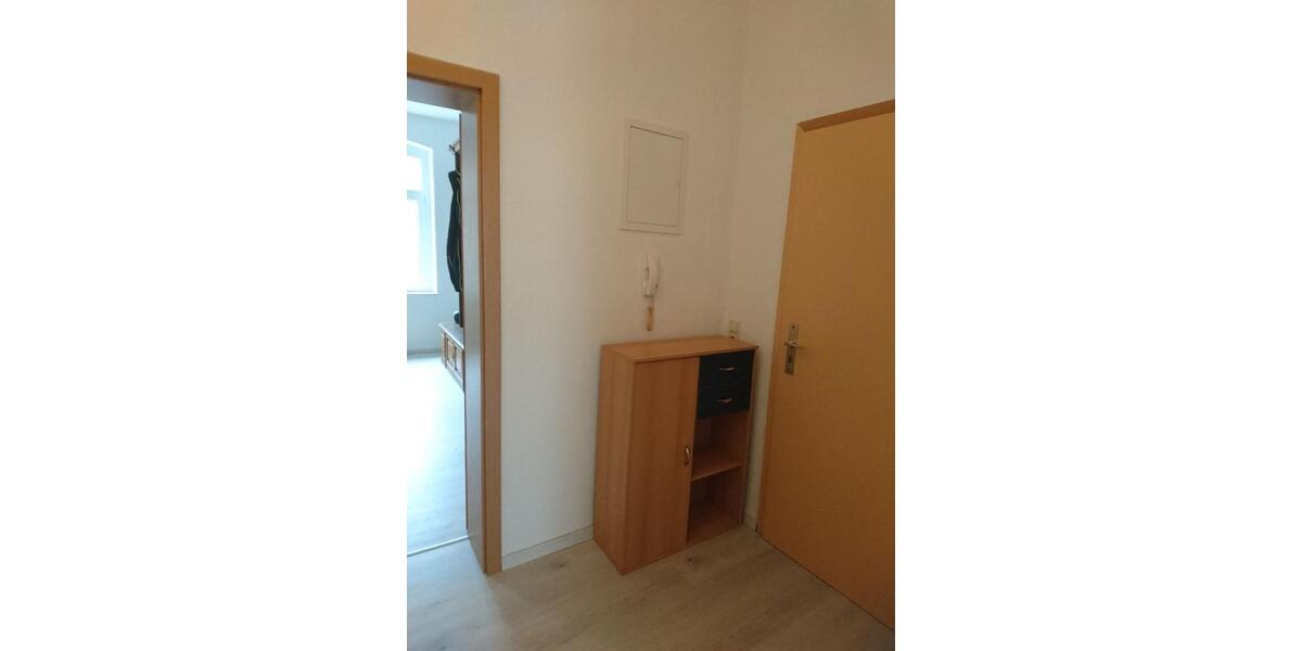 Etagenwohnung Reichenbach im Vogtland - 2 Zimmer, 46 m&sup2;, 460&euro; | Angebot:25021711
