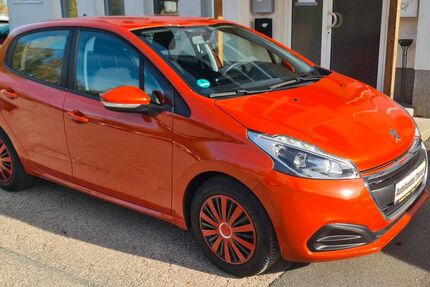 Peugeot 208 58.000 km 7.799 &euro; Zwickau 08056