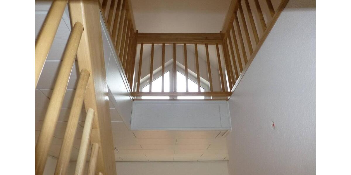 Dachgeschoßwohnung Ronneburg - 5 Zimmer, 138 m&sup2;, 700&euro; | Angebot:25178918