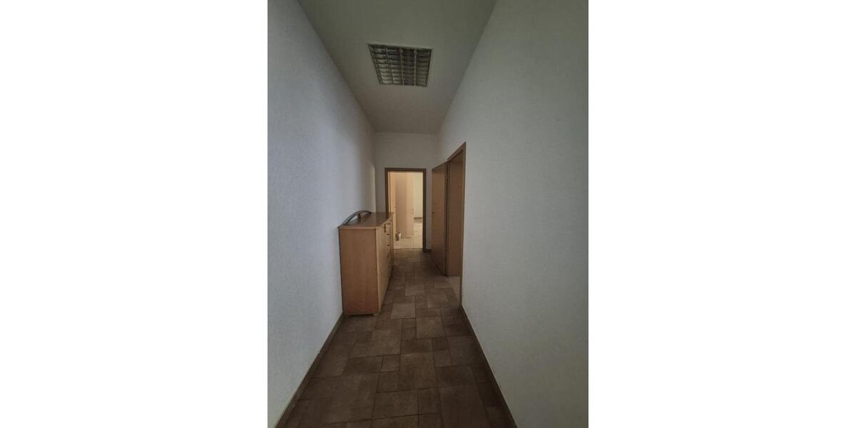 Etagenwohnung Mühlau - 1 Zimmer, 97 m&sup2;, 490&euro; | Angebot:24975410