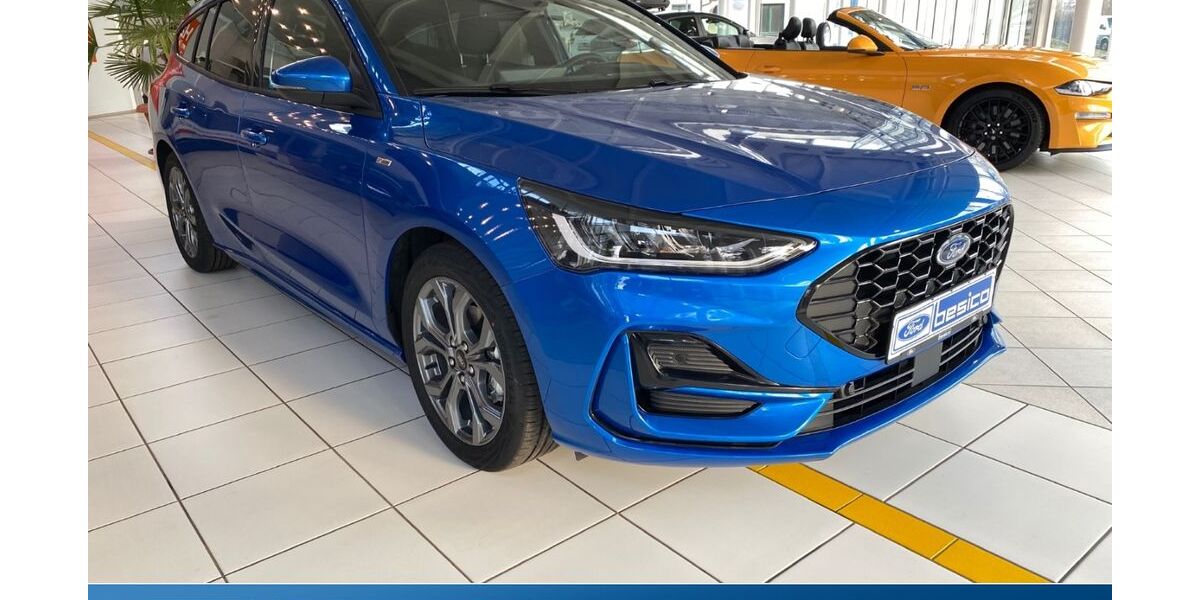 Ford Focus 7.500 km 27.999 &euro; Glauchau 08371
