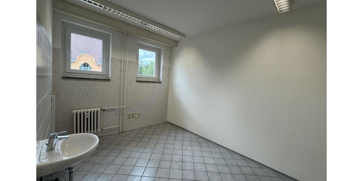 Gewerbeobjekt Zwickau Zwickau-Nord - 127&euro; | Angebot:25964565