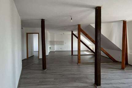 Wohnung Zwickau Marienthal Ost - 2 Zimmer, 73 m&sup2;, 345&euro; | Angebot:24820103