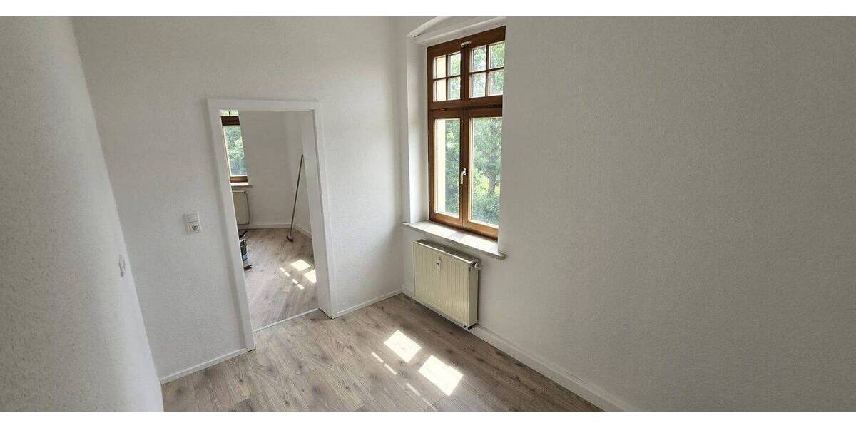 Etagenwohnung Reichenbach - 2 Zimmer, 67 m&sup2;, 436&euro; | Angebot:26861738