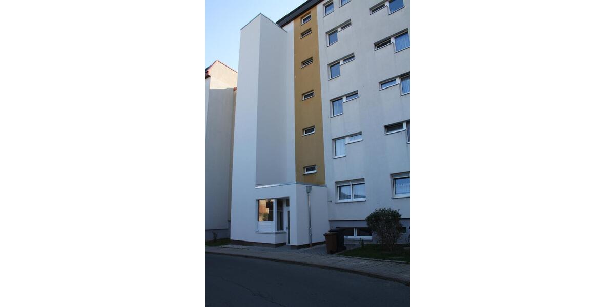 Erdgeschoßwohnung Crimmitschau - 2 Zimmer, 64 m&sup2;, 498&euro; | Angebot:21874254