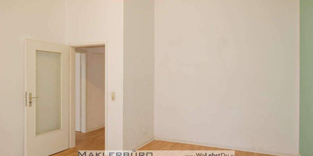 Etagenwohnung Greiz Irchwitz - 3 Zimmer, 90 m&sup2;, 450&euro; | Angebot:25674665