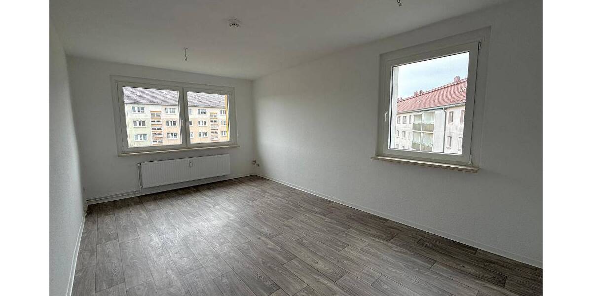 Etagenwohnung Lichtentanne - 3 Zimmer, 58 m&sup2;, 315&euro; | Angebot:26887614