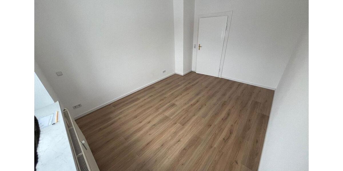 Etagenwohnung Glauchau - 2 Zimmer, 53 m&sup2;, 310&euro; | Angebot:25106968