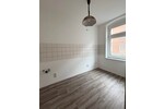 2-Zimmer Hochparterre Wohnung gut geschnitten - Mehrfamilienhaus, Wohnhaus Zwickau Neuplanitz | Angebot:25893055