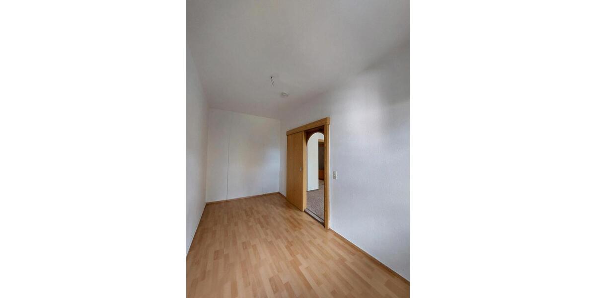 Etagenwohnung Zwickau Zwickau-Nord - 2 Zimmer, 51 m&sup2;, 390&euro; | Angebot:24804300