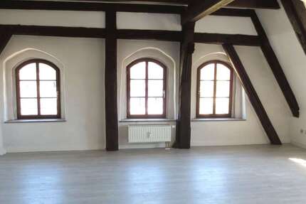 Wohnung Zwickau - 3 Zimmer, 92 m&sup2;, 470&euro; | Angebot:16568498