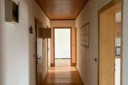 Haus Stollberg/Erzgeb. Erzgeb. - 12 Zimmer, 260 m&sup2;, 89.000&euro; | Angebot:23806607